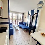 1 Situee Dans Un Magnifique Village Familiale Daire