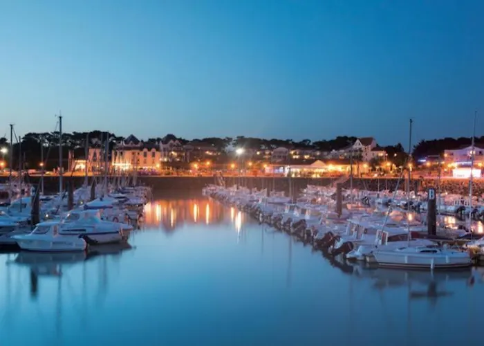 דירה 1 Situee Dans Un Magnifique Village Familiale