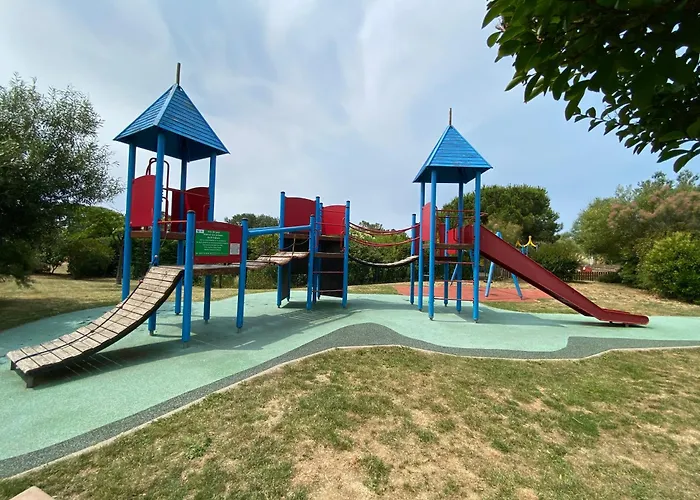 1 Situee Dans Un Magnifique Village Familiale * Talmont-Saint-Hilaire